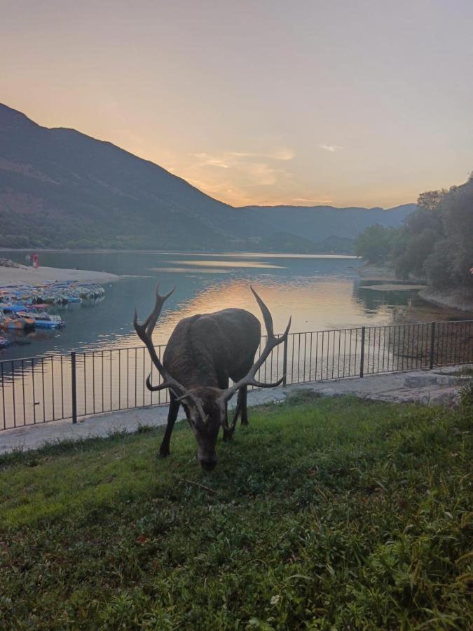 Hotel Il Rifugio Del Lupo Scanno Esterno foto